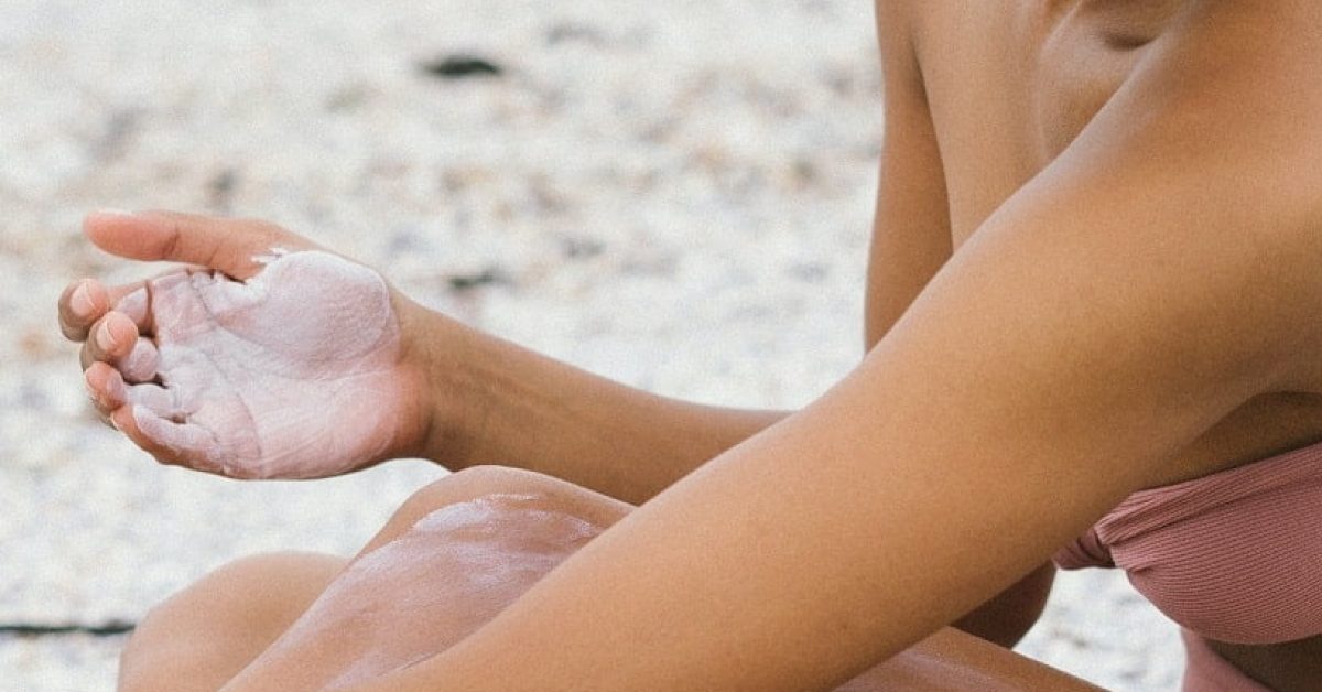 cuidados-com-a-pele-no-verao-min